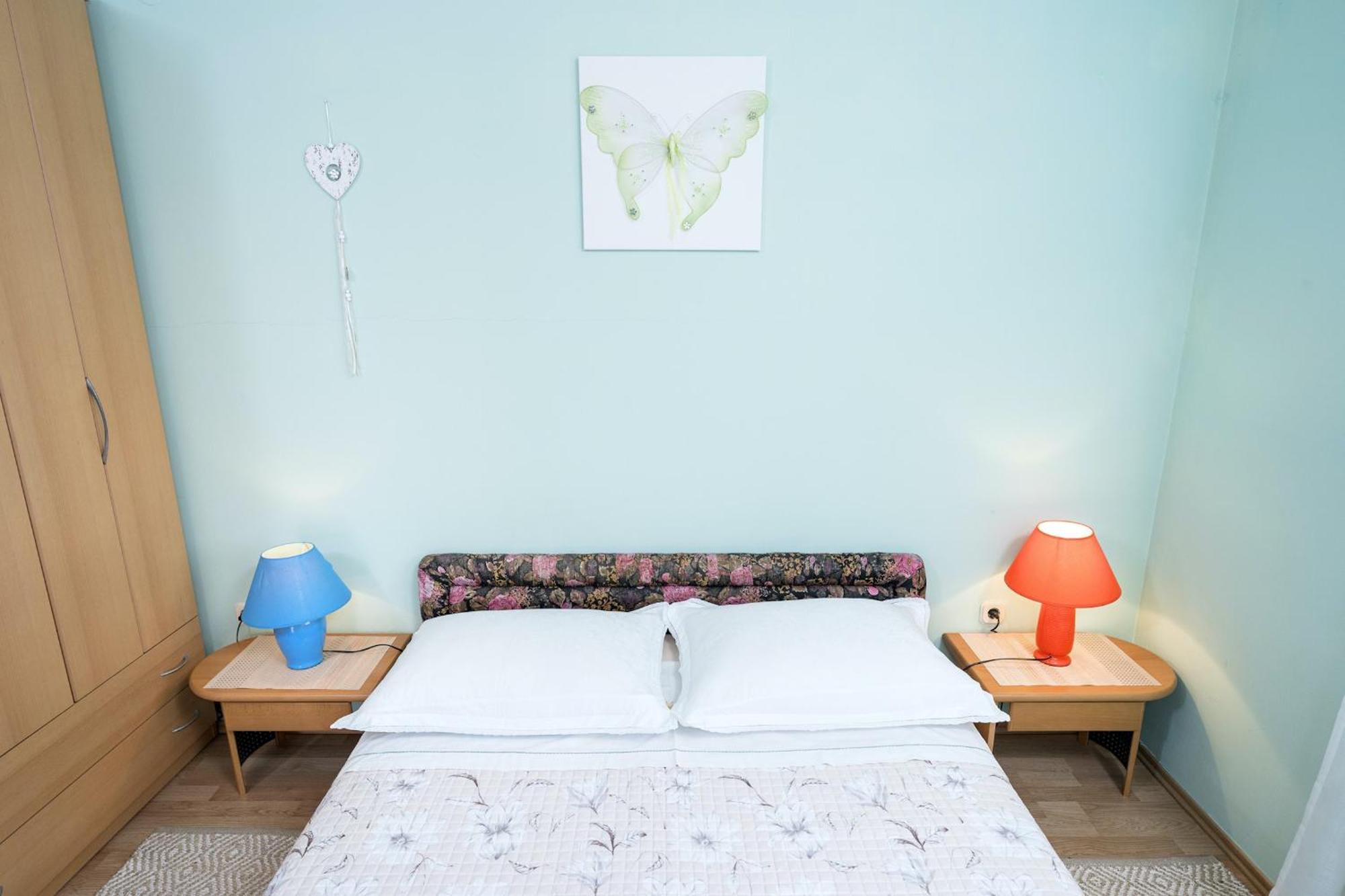 Apartment Zlata *